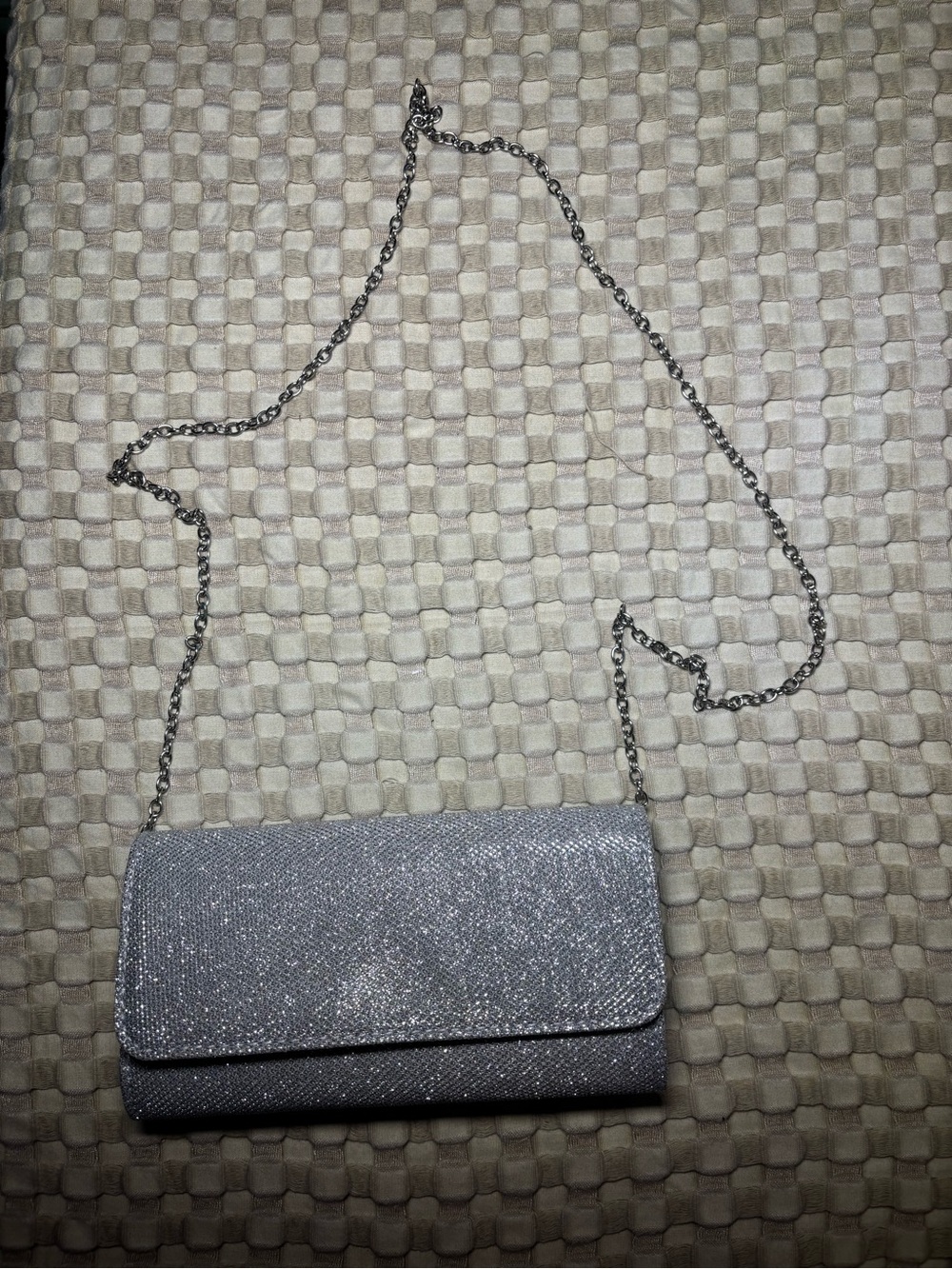 Silver Glitter Chain Crossbody Clutch - Unbranded